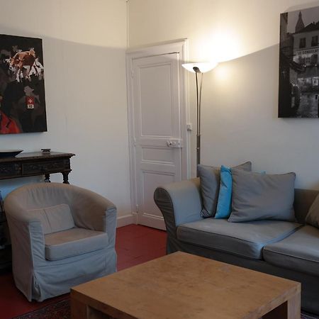 Penthouse Apartment Overlooking Place Carnot Carcassonne Luaran gambar