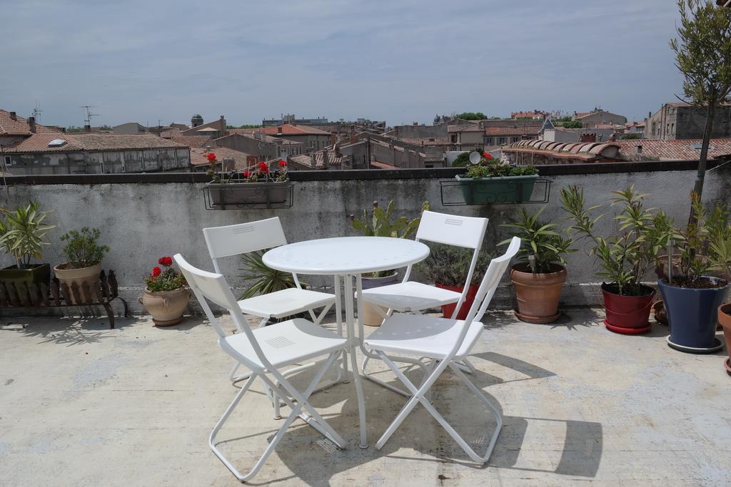 Penthouse Apartment Overlooking Place Carnot Carcassonne Luaran gambar